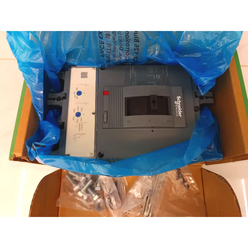 Schneider Electric CVS 400F 320A/400A 3P Fixed Molded Case Circuit Breaker 36KA Smart Home