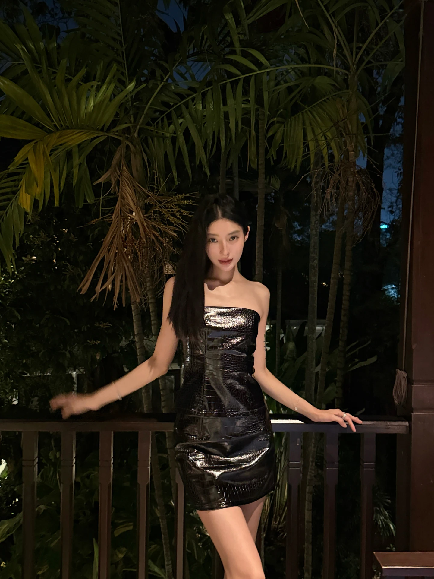 

Soft Thin PU Leather Zipper Tube Top for Small Breasted Girls Crocodile Pattern Street Style Fashionable Summer Short Crop Top