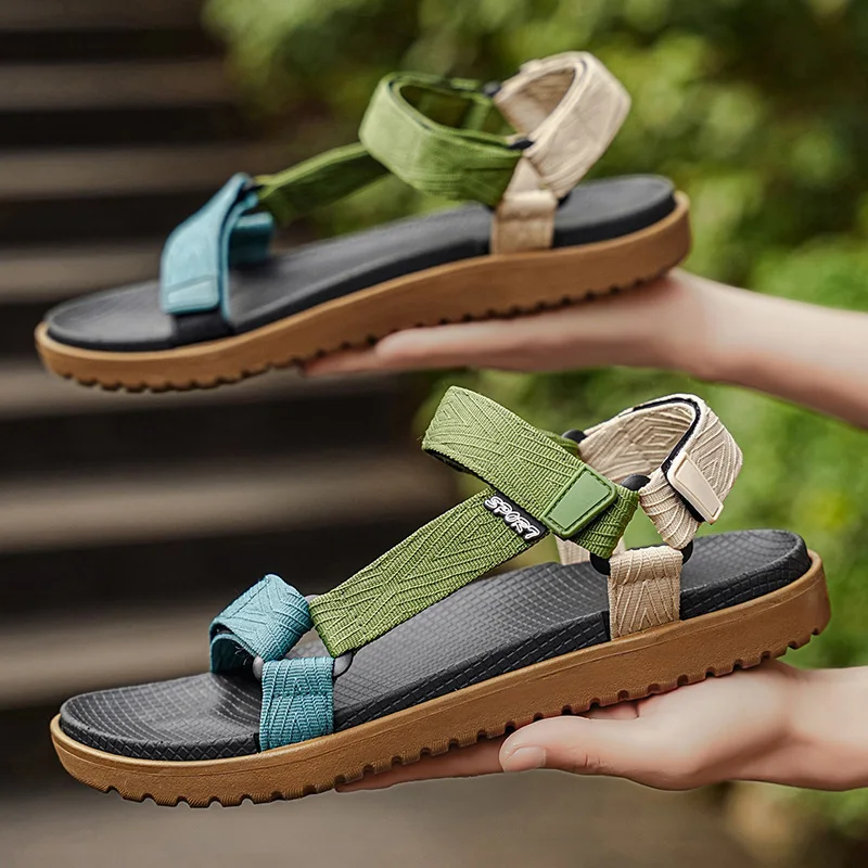 Sommer-Herrensandalen, modische Freizeit-Strand- und Urlaubssandalen für Herren, leichte Schuhe, neue bequeme Freizeitsandalen für den Außenbereich – Detail 6