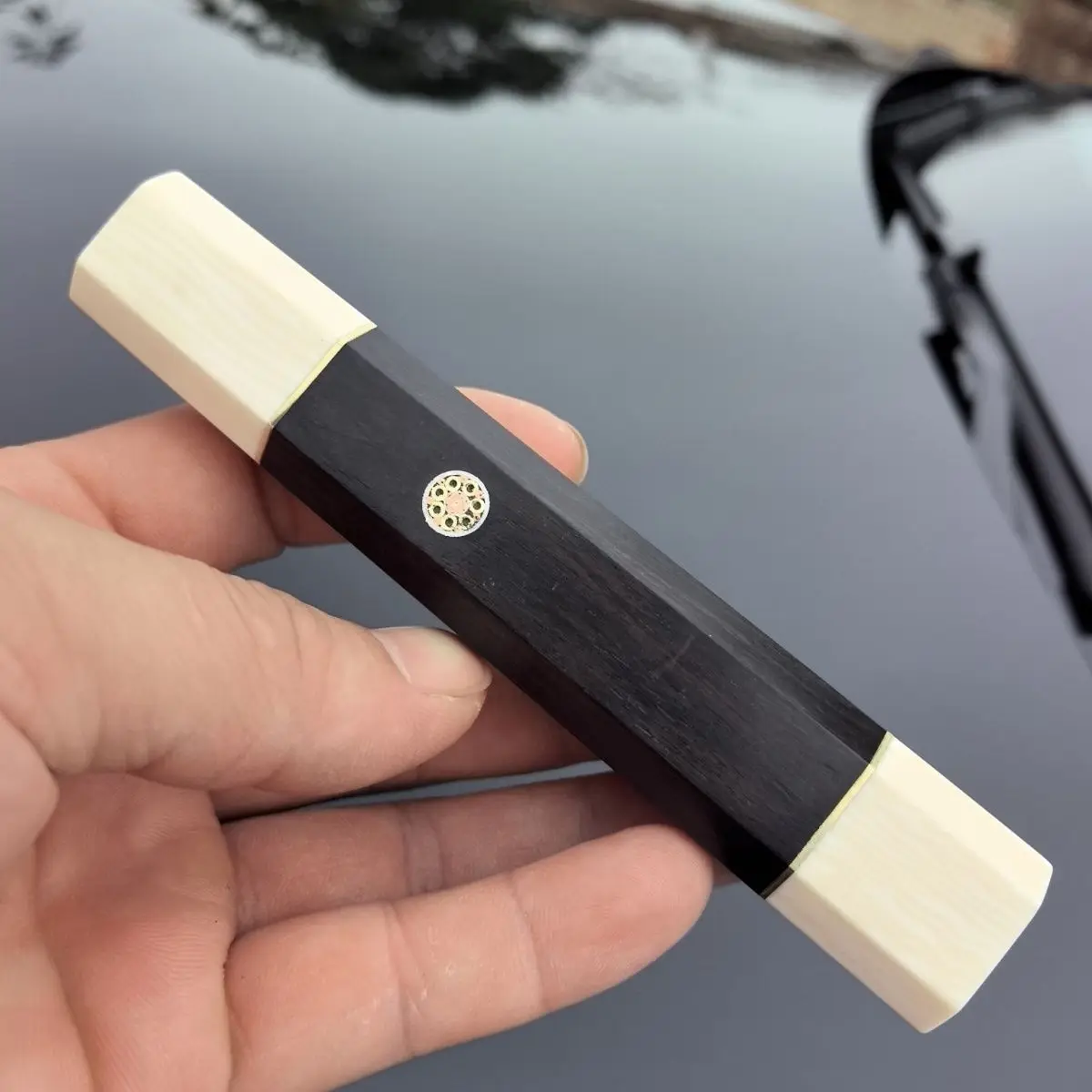 

Восьмиугольная ручка ножа из черного дерева, рыба, необработанный нож шеф-повара, лезвие для суши, кухонная имитация материала цвета слоновой кости, глубина отверстия 10 см