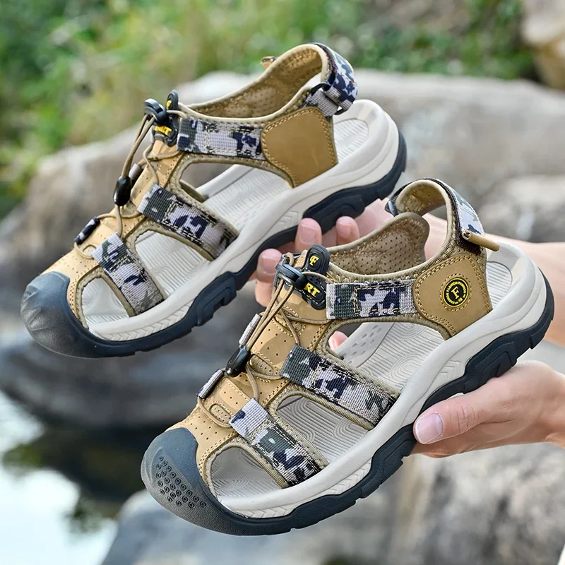 Summer Outdoor Men's Sandals Non-slip Men's Casual Sneakers Comfortable Beach Sandals Plus Size Men's Breathable Wading Sandals