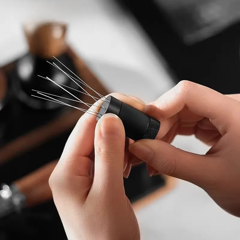 

Lightning stirring needle Italian coffee powder cloth device, break up and agglomerate evenly cloth powder magnetic suction