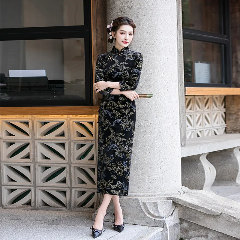 Spring Autumn Black Velvet Chinese Style New Chinese Suzhou Long sleeved Cheongsam Improved Young Female Qipao Dress