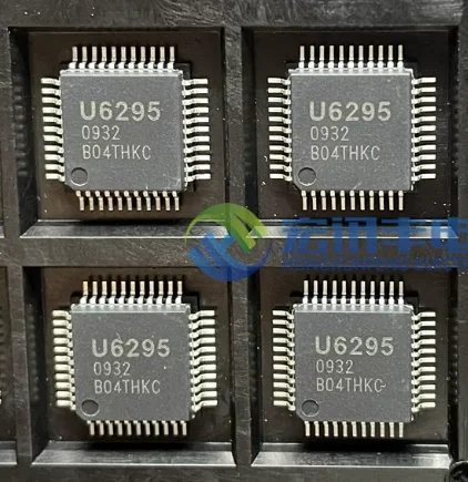 10adet Original genuine U6295 QFP44 M6295 game console speech synthesis chip, surface mount IC