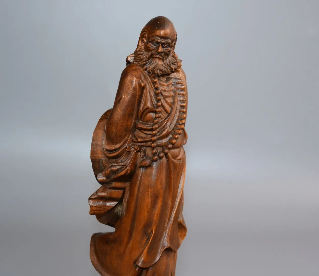 Wooden dharma Ornament Carved Figurine Monk Straw Hat Meditation Enlightenment Perseverance Serenity Wisdom Mindfulness Devotion