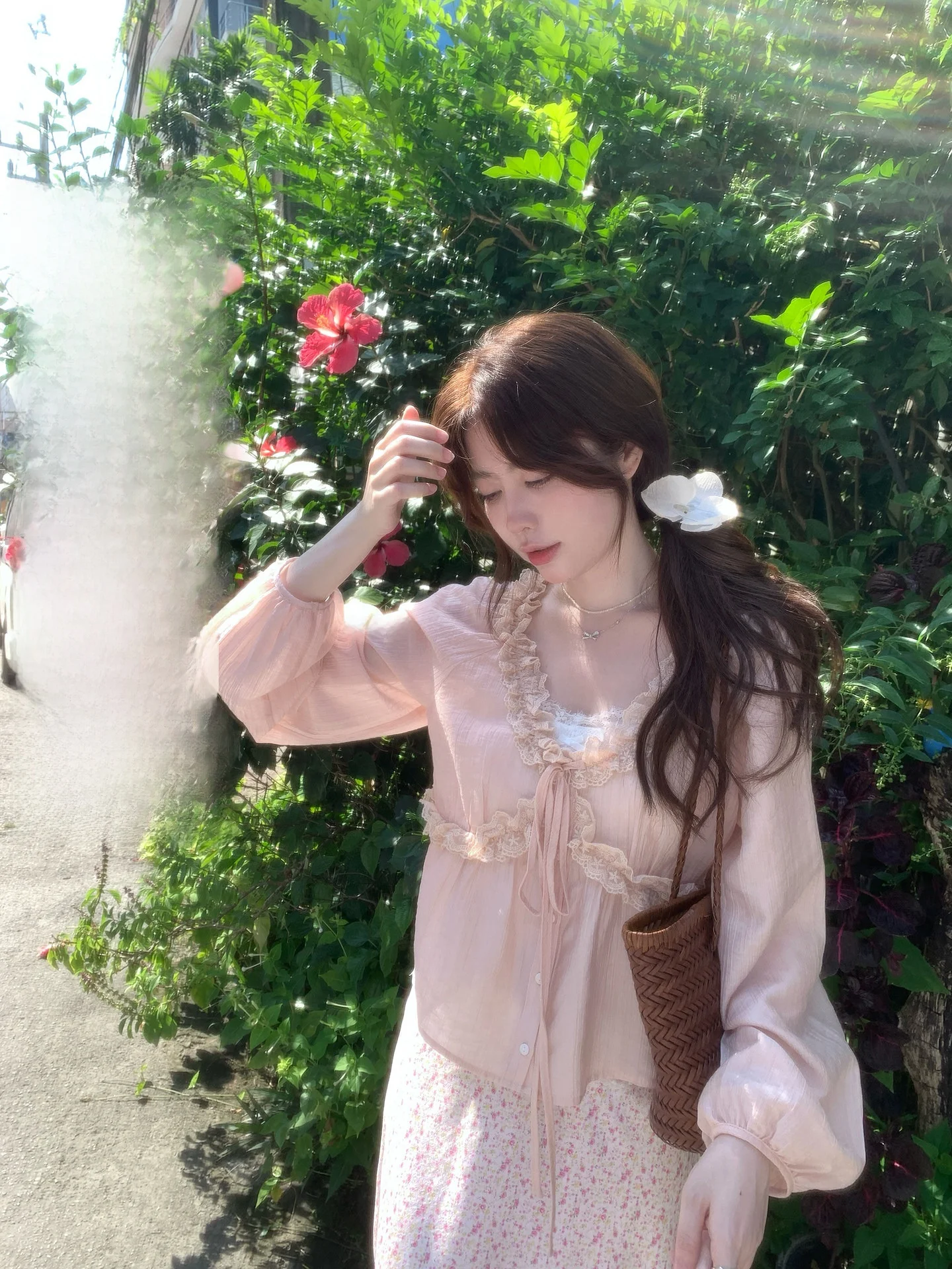 

Женская блузка PtonUmi весна-лето с V-образным вырезом, длинными рукавами, завязками на талии, свободного кроя, с цветочным декором