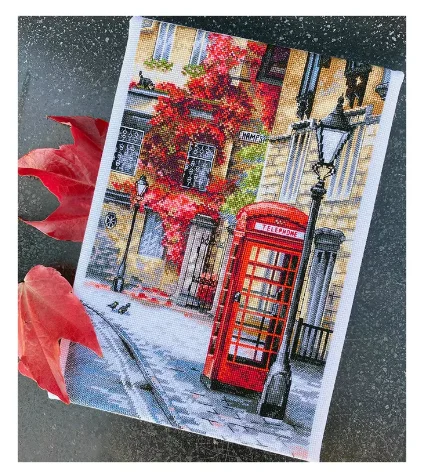  Lovely Counted Cross Stitch Kit, Quiet Lane Telephone Booth, Street Red Flowers, Top Quality, Beautiful, Merejka K-183