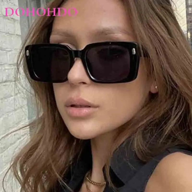 

Trend Luxury Brand Personality Square Sunglasses Fashion Women Men Retro Classic Outdoors Travel Driving Shades Sunglasses UV400