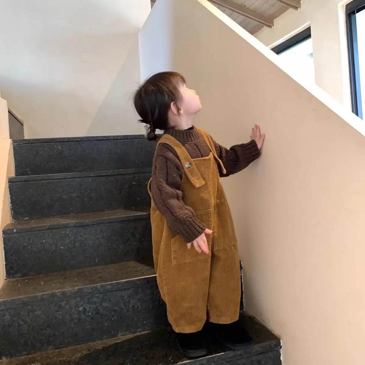 

Children's Strap Pants Spring and Autumn 2026 New Style Boys and Girl Fashion Loose jumpsuit Pants+Sweater Two-piece Set