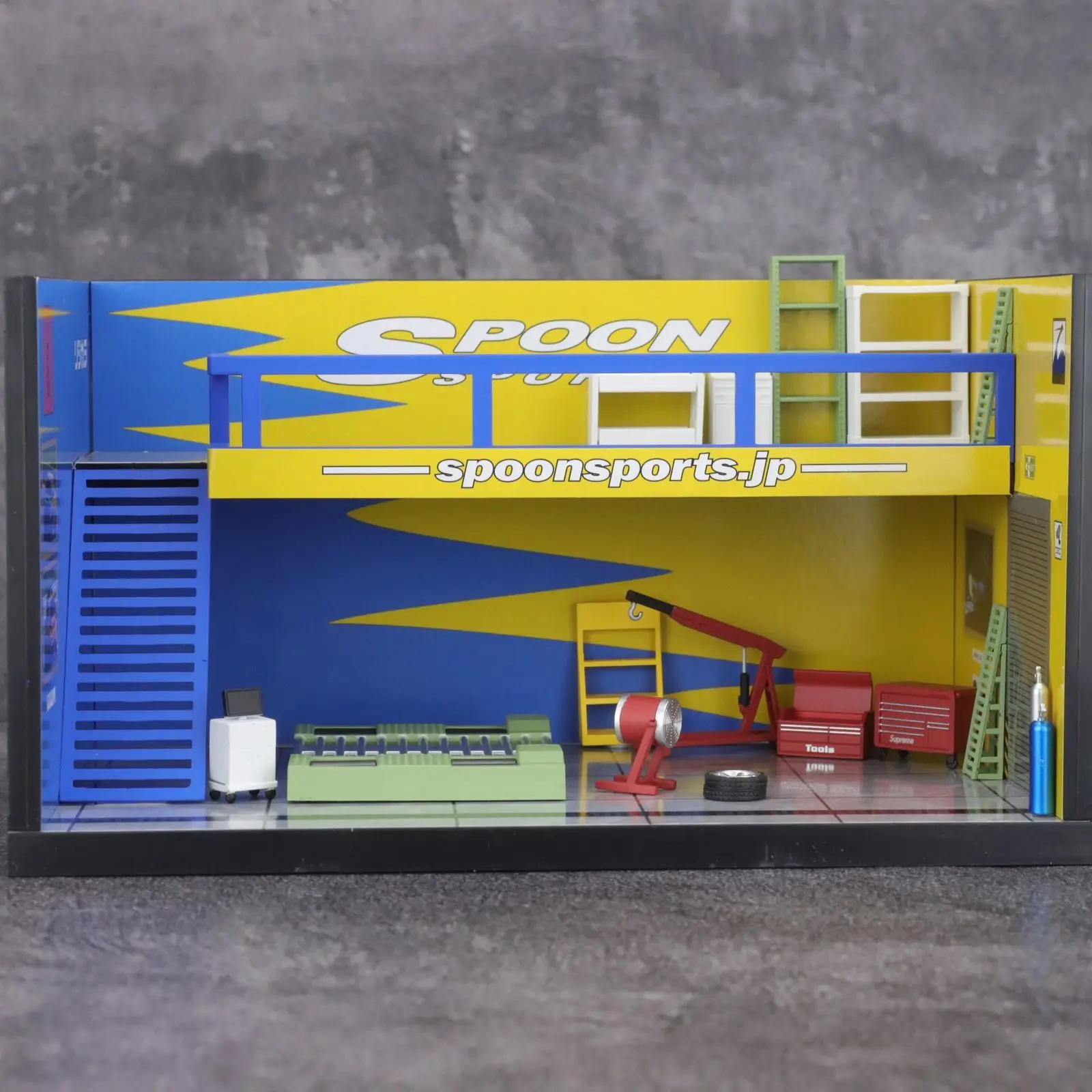 MH Diecast 1:64 Spoon Garage Workshop Scene Model Diy Sand Table Scene Collectible Model Cars Toys for Boys Gift