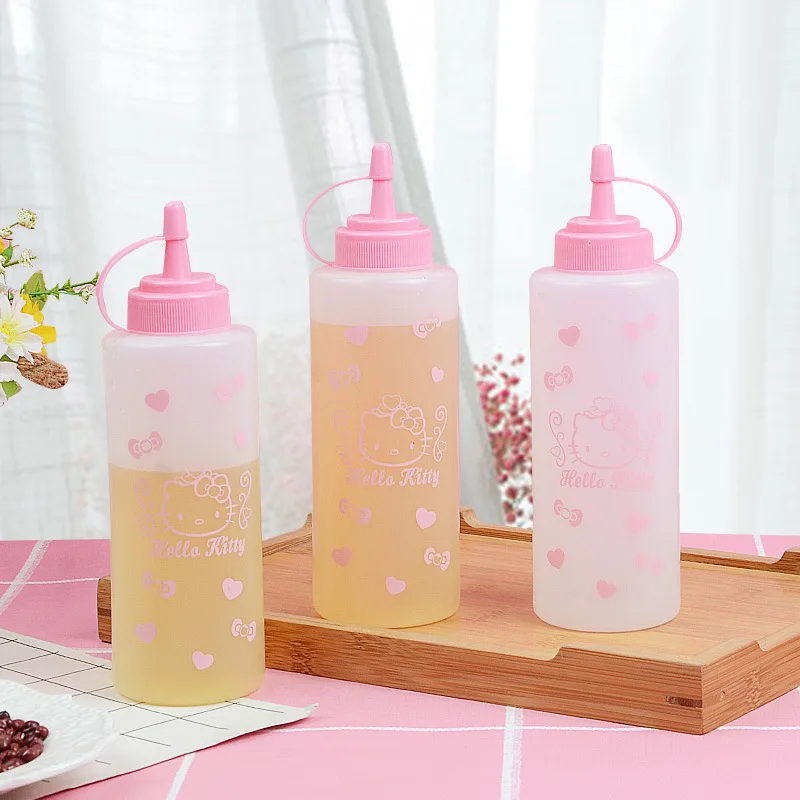 Cute Sanrio Oil Pot Cartoon Hello Kitty Print Household Kitchen Tip Plastic Oil Filter Pot Ketchup Salad Seasoning Bottle