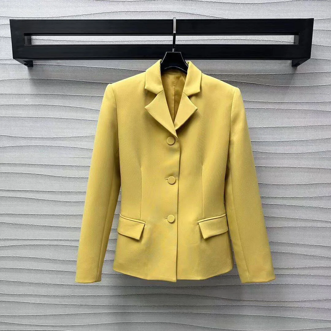 

2024 New Fashion Design Bright Yellow Color Chic Blazer Women Jacket Notched Single Breasted Novelty Casual Slim Suit