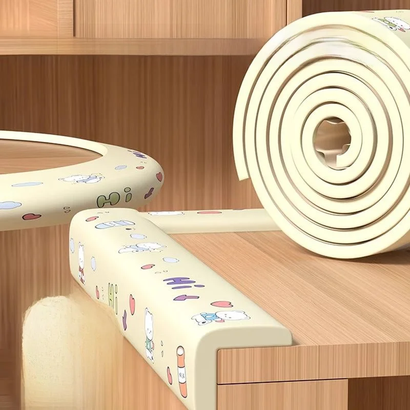 nastro-in-schiuma-autoadesivo-per-la-sicurezza-dei-bambini-protezione-per-angoli-di-tavoli-e-porte-materiale-spugnoso-a-prova-di-bambino