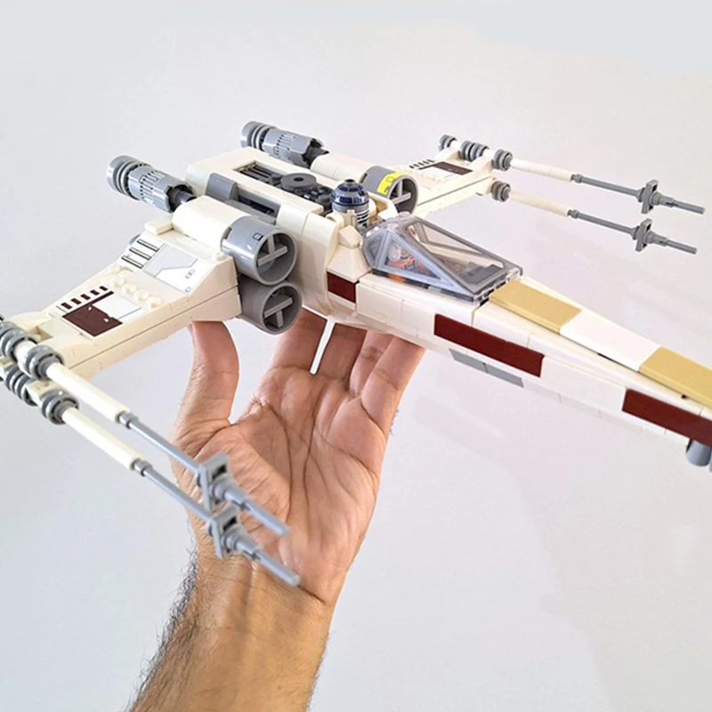 685pcs MOC T X Wing Star Battle Model Building Blocks Shelf Decor, Bookshelf Decor, Home Decor Bookshelf Display Gift For Adults - view 5
