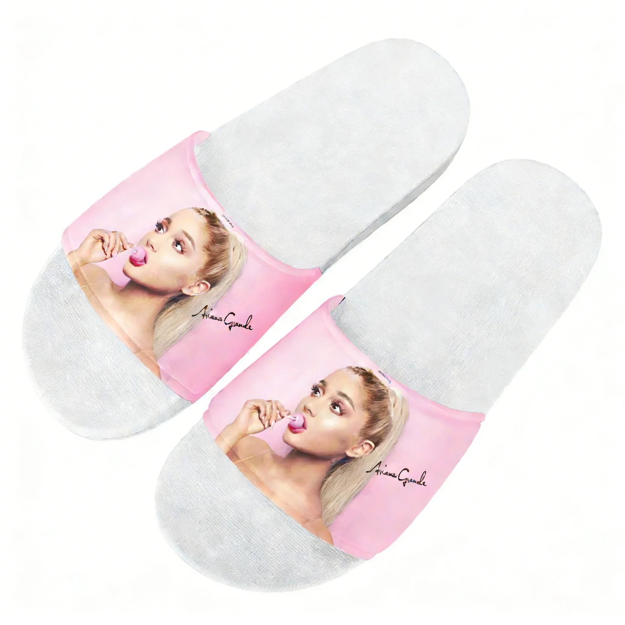 

Ariana Grande Slippers Home Water Shoes Singer Men Women Teenagers Beach Pool Sandals High Quality Custom Summer Slipper