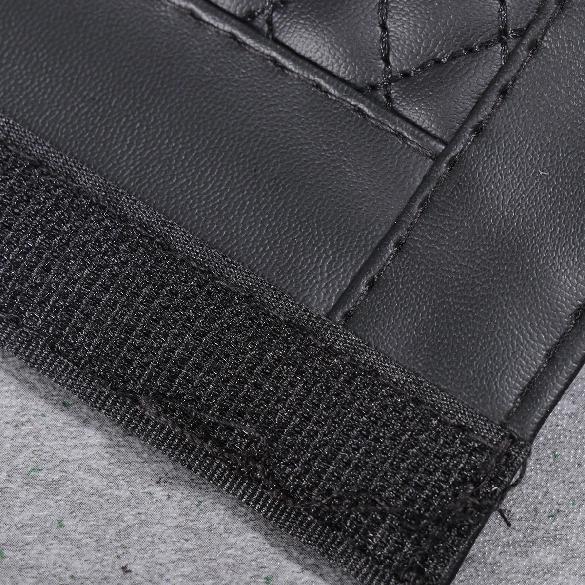 

2 pcs Lambskin Shoulder Pad Cover Protector Cushion Soft Anti Static Easy Install Black For Motorcycle