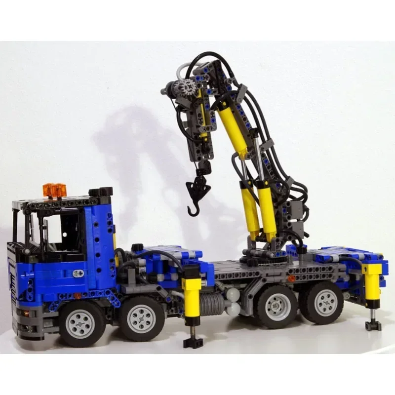 MOC-10801Truck com guindaste pneumático, montado Building Block Model, 1659 peças de tijolo, presente de brinquedo de aniversário infantil para o menino