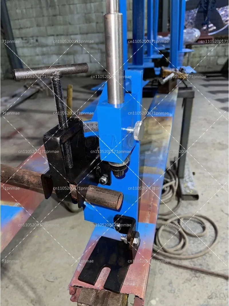 Pipe Grooving Machine Notching Tool with Adjustable Angle for Precision Cutting and Drilling