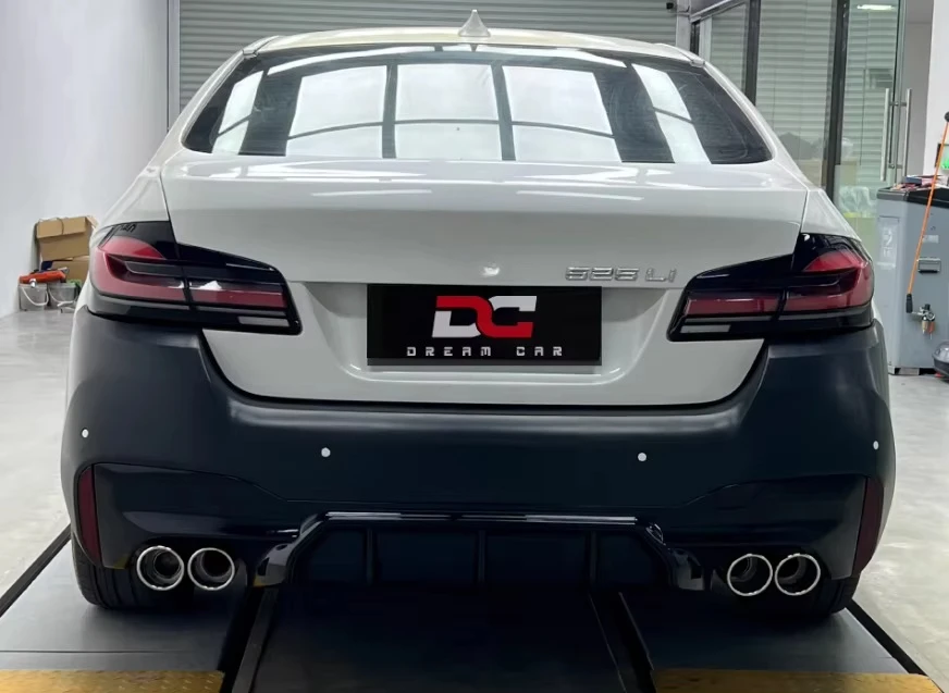 ل 5 سلسلة F10 2010-2017 طقم هيكل السيارة أجزاء الأداء تحديث سباق M5 G30 نمط المصد الأمامي المصد الخلفي الجانب تنورة-جديد