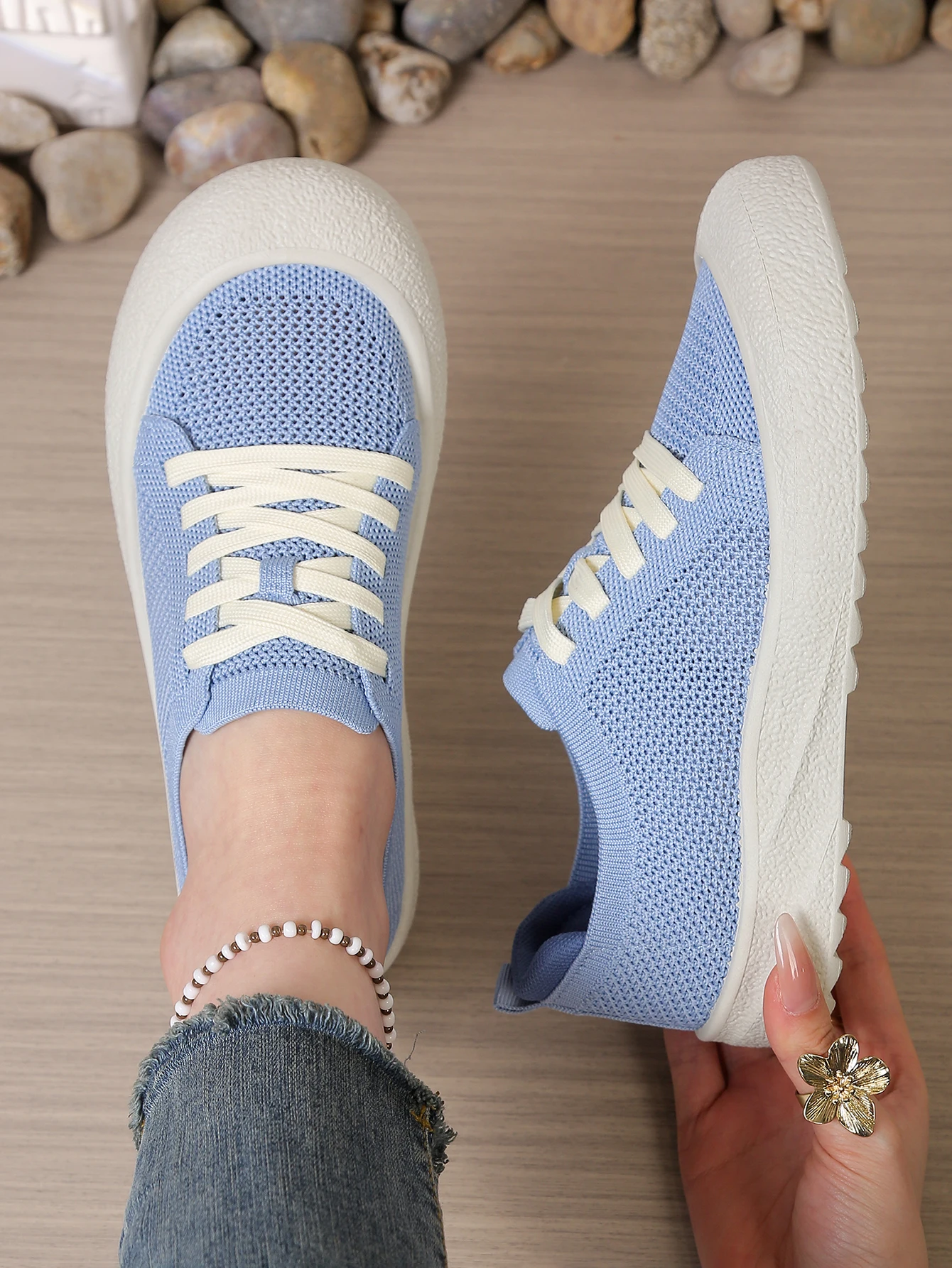 Leichte Mesh-Strick-Freizeitschuhe für Damen, atmungsaktive Slip-On-Sneaker mit weicher Sohle, bequemes Alltagsschuhwerk. – Detail 2