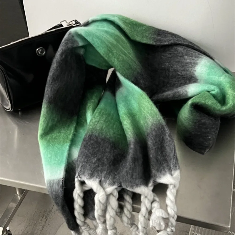 

Новый теплый шарф из мохера, мягкие длинные шарфы с кисточками, ветрозащитный градиент цвета, теплые шеи, осень и зима