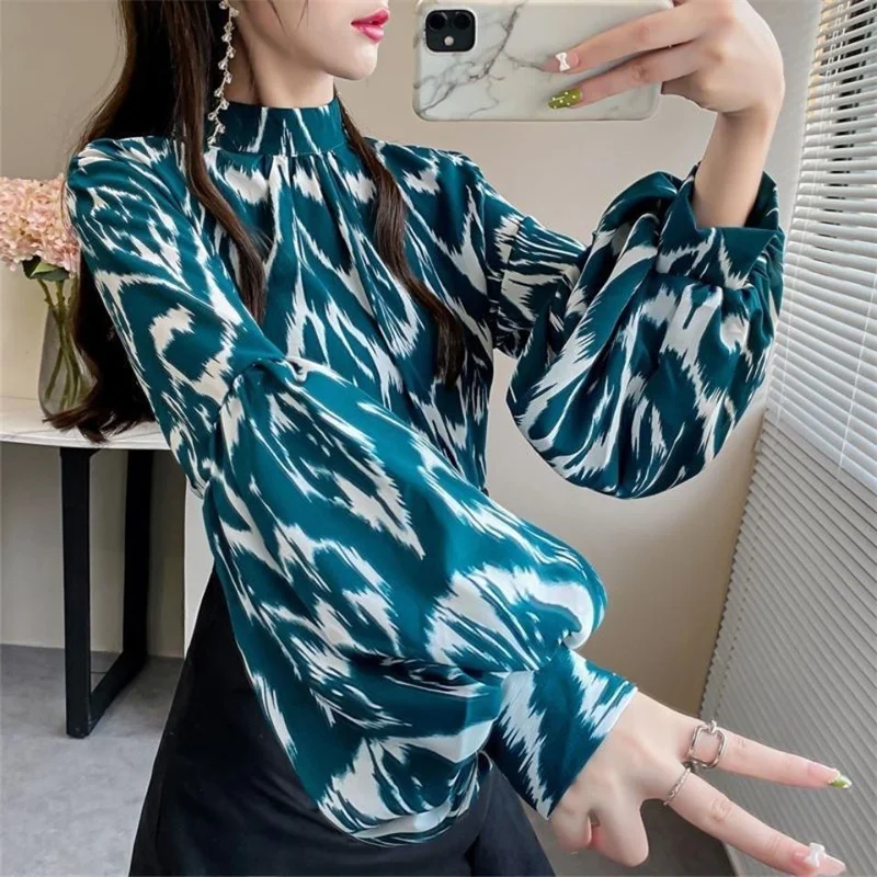 Fashion Lantern Sleeve Printed Stand Collar Casual Chiffon Shirt 2022 Spring New Oversized Loose Women Clothing Commute Blouses