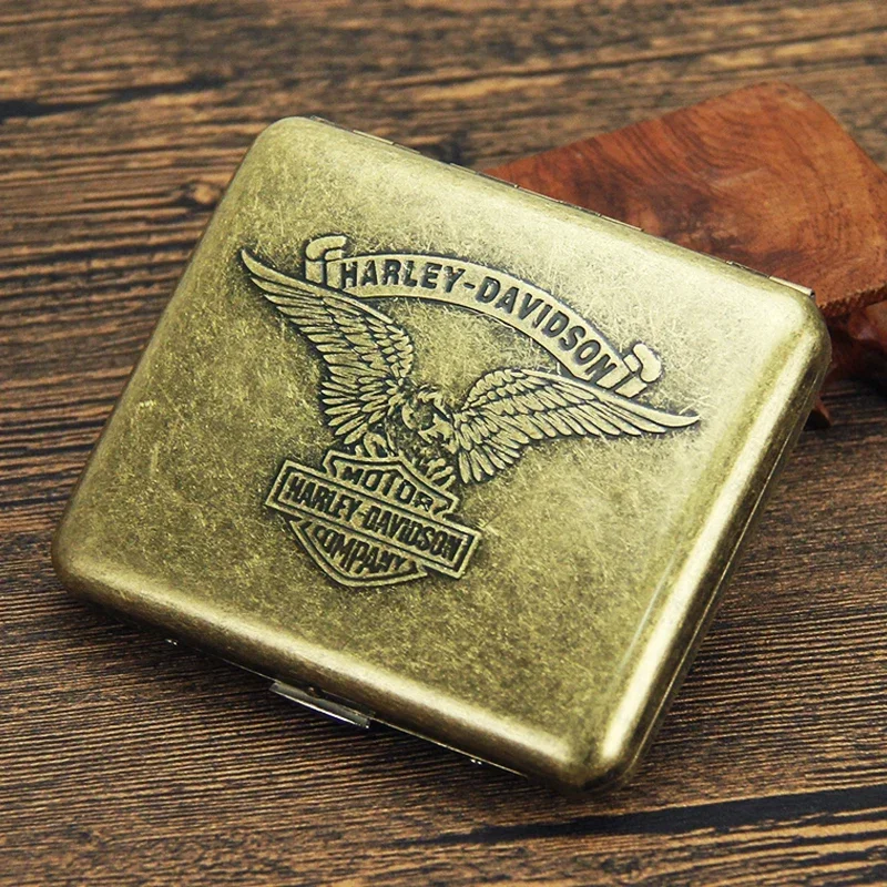 

Retro Vintage Brass Cigarette Case Pocket Eagle Pattern Cigarette Holder Metal Tobacco Storage Box Smoking Accessories