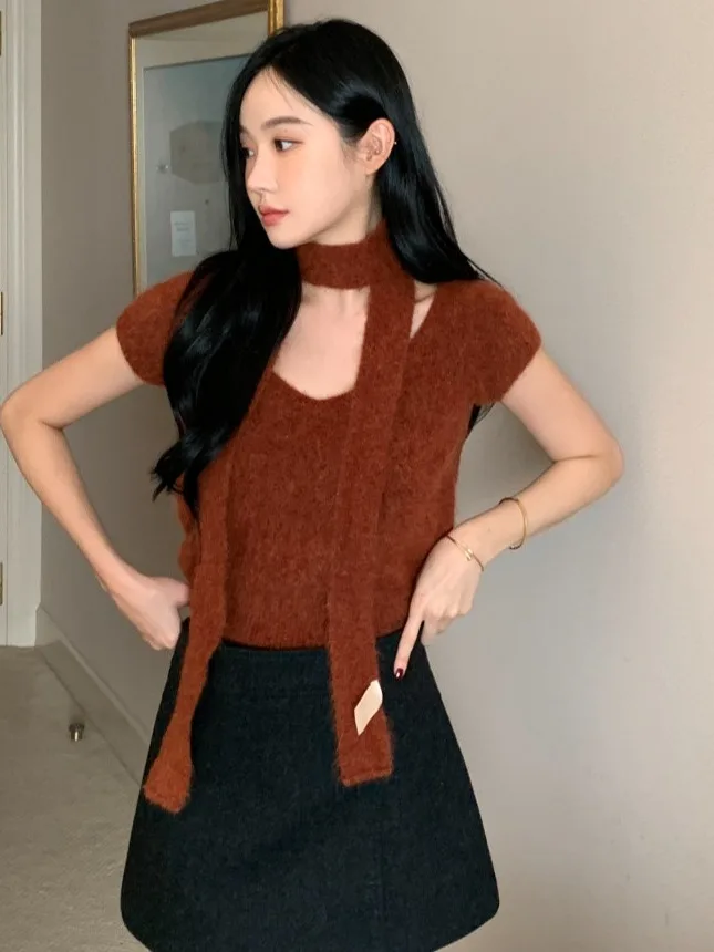 

Ele V-Ne ort Sve Sweater Women's Faion Slim Fit Spring 2025 New Sle Retro Design Casual Comfortable Top