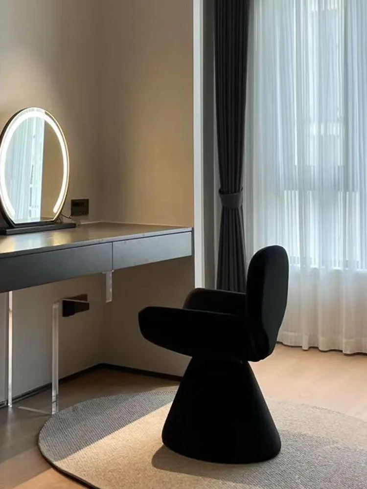 الأثاث كرسي فتاة الوردي ماكياج كرسي المخملية المنزل مسند الظهر الدورية الطعام الكراسي الحديثة عباءة غرفة الجمال البراز حسب الطلب