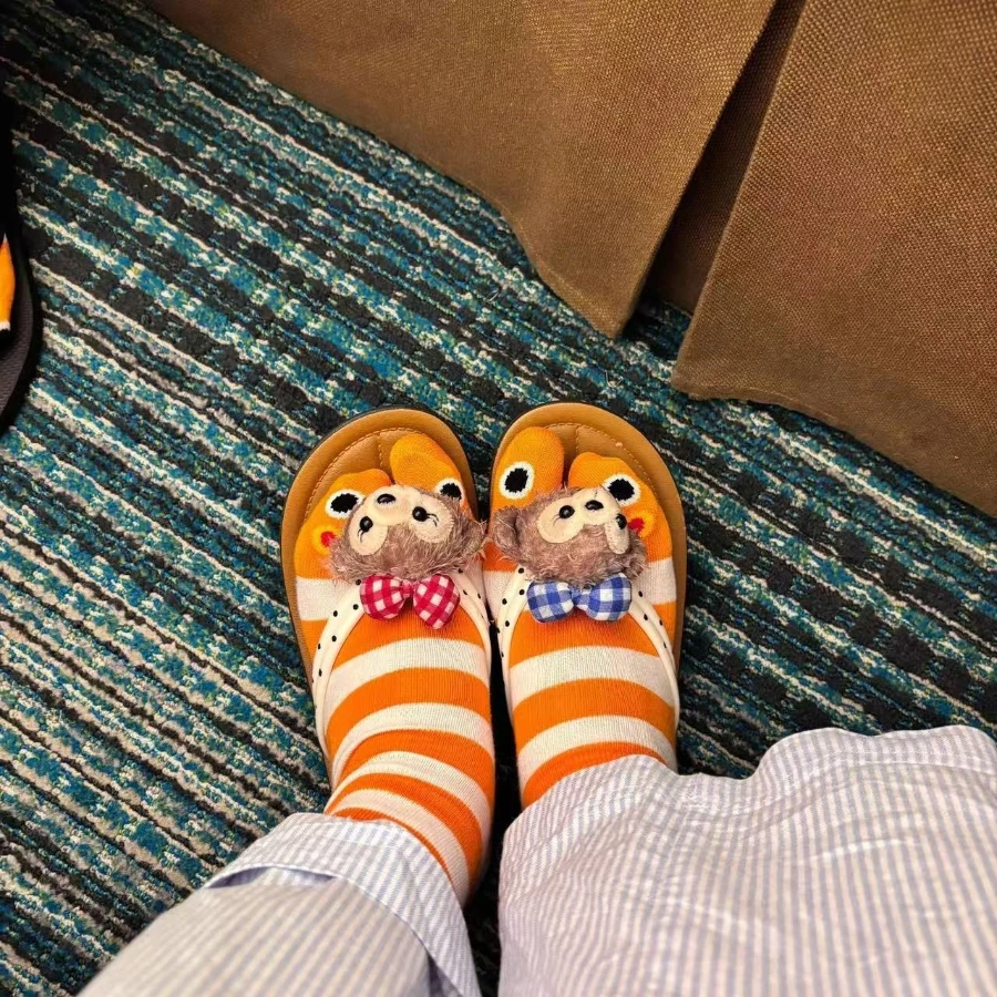 3 pares de chinelos divertidos de verão com dedos divididos, design divertido listrado de enguia de jardim, estilo de casal, estilo de férias à beira-mar, macio e confortável