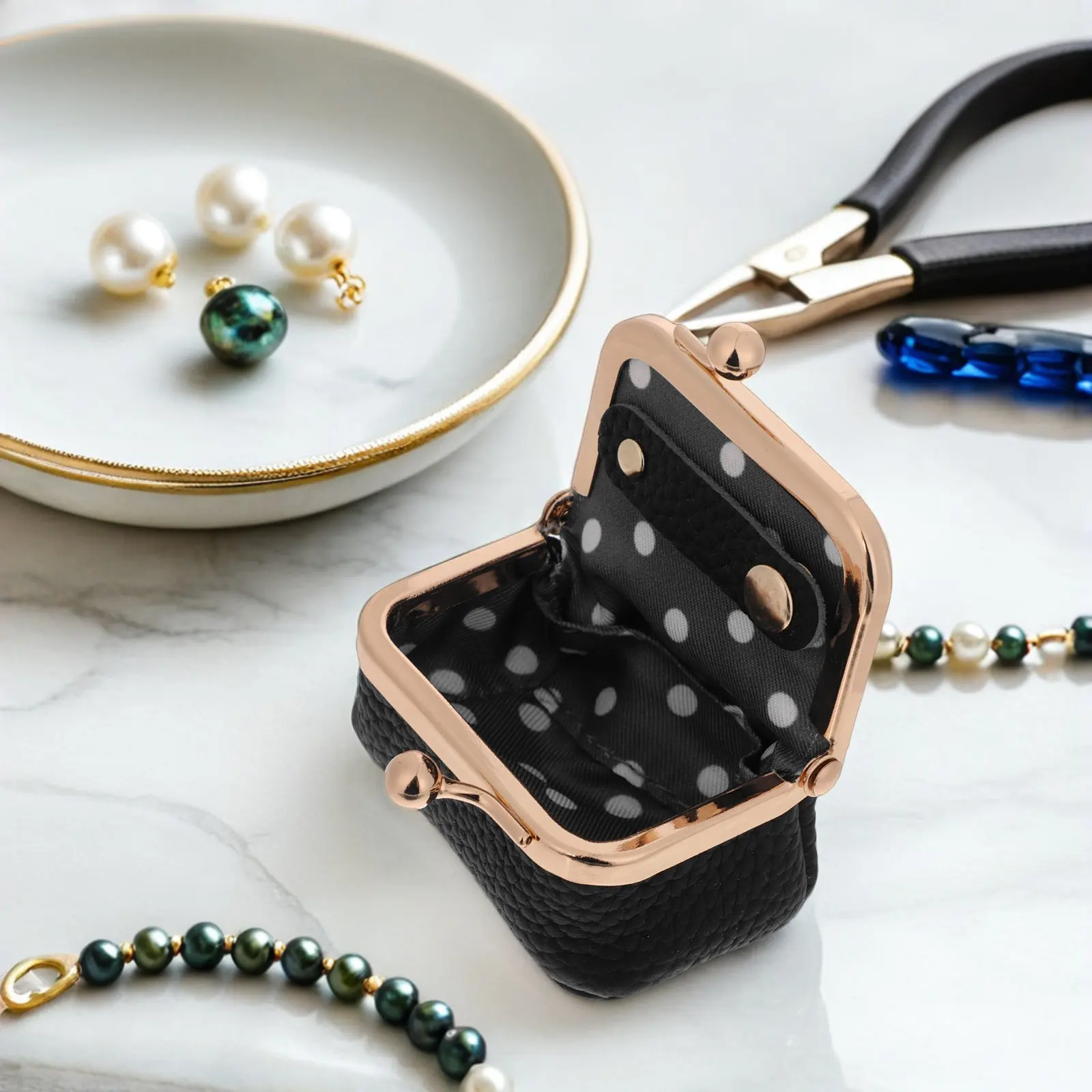 Vintage Mini Jewelry Box Portable Travel Coin Purse Organizer for Earrings Rings Necklaces Bracelets Black