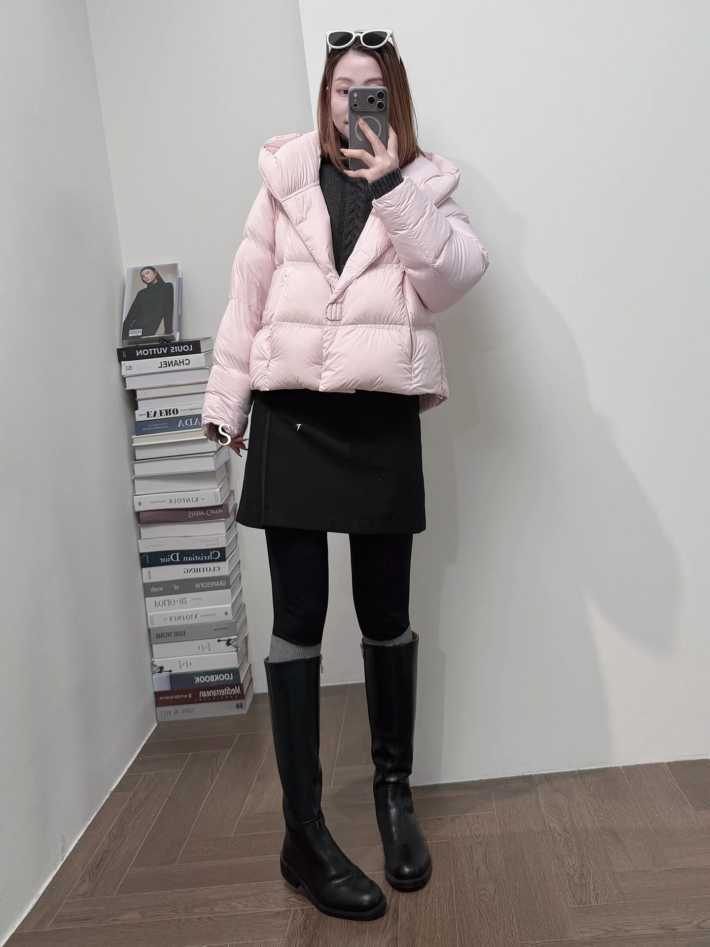 

Утепленная куртка-пуховик с капюшоном из гусиного пуха высокой плотности, новый дизайн, морозостойкая, с длинными рукавами, женская повседневная одежда