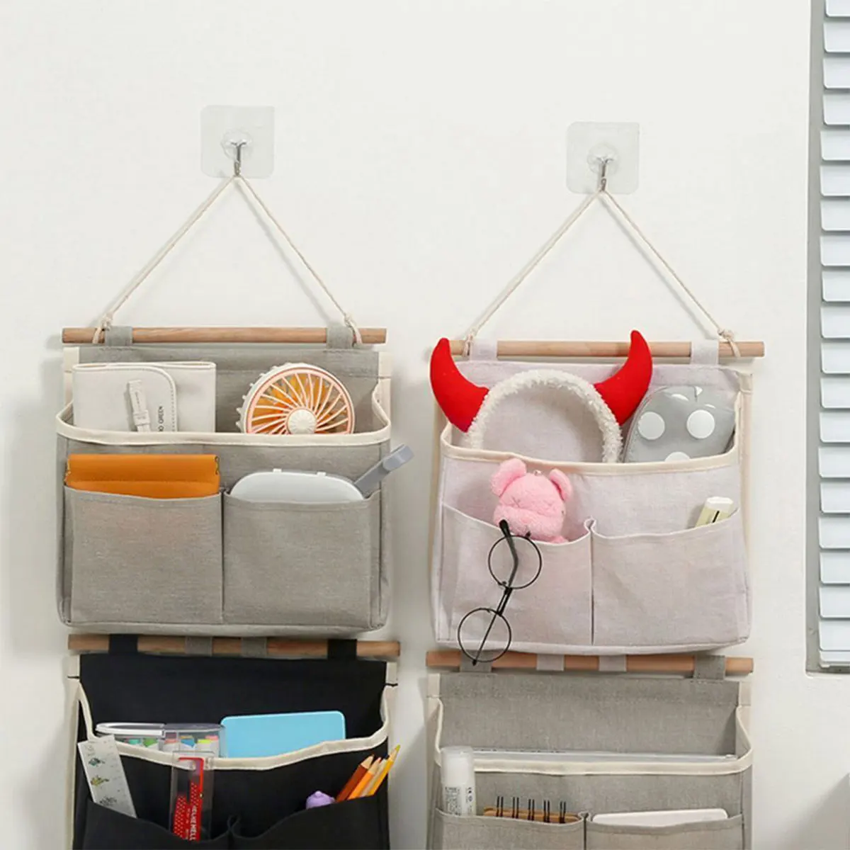 

1Pcs New Wall Hanging Storage Bag Waterproof Underwear Organizer Wall Door Hanging Sundries Storage Pouches Closet Storage Bag