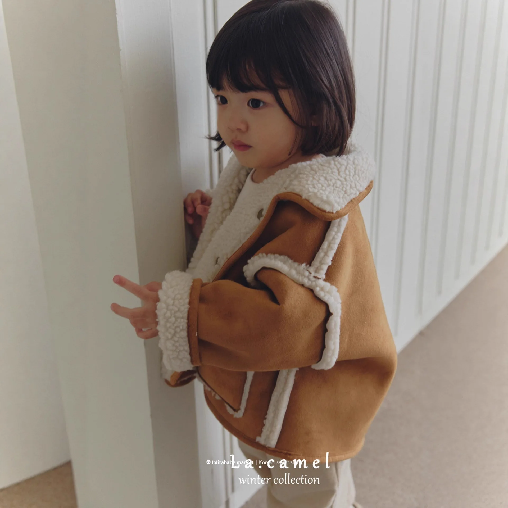 Toddler Casual Cardigan Jacket Children Clothes 2025 Winter New Baby Warm Suede Coat Plus Velvet Thick Girls Lapel Coat
