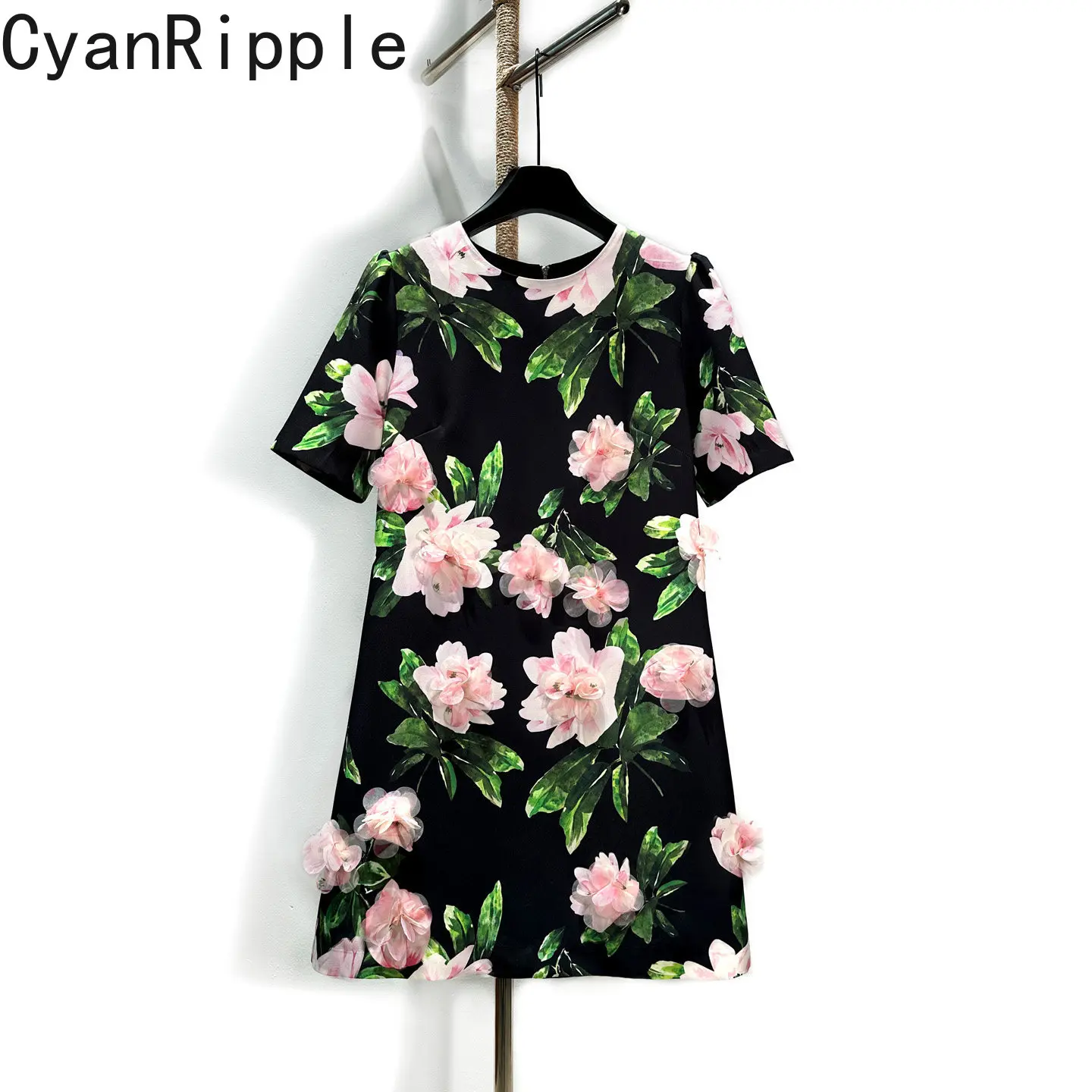 Lässiges Vintage-Kleid mit Druckmuster, lockerer Taille und A-Linie, Frühjahr/Sommer 2026, handgefertigte Perlen und Blumen, elegantes Kurzarm-Kleid