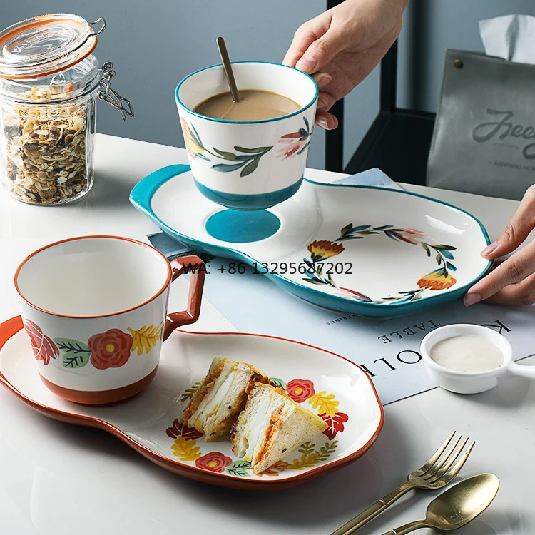 

New Arrivals Unique Handpainted Floral Ceramic Coffee Espresso Cup with Sandwich Holder