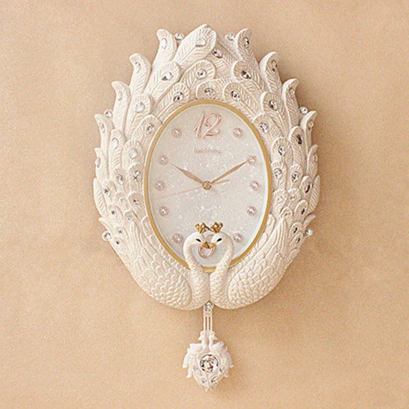 Round Peacock Wall Clocks Digital Restaurant Creative Silent Wall Watch Xenomorph Art Mural Relogio De Parede Home Decoration