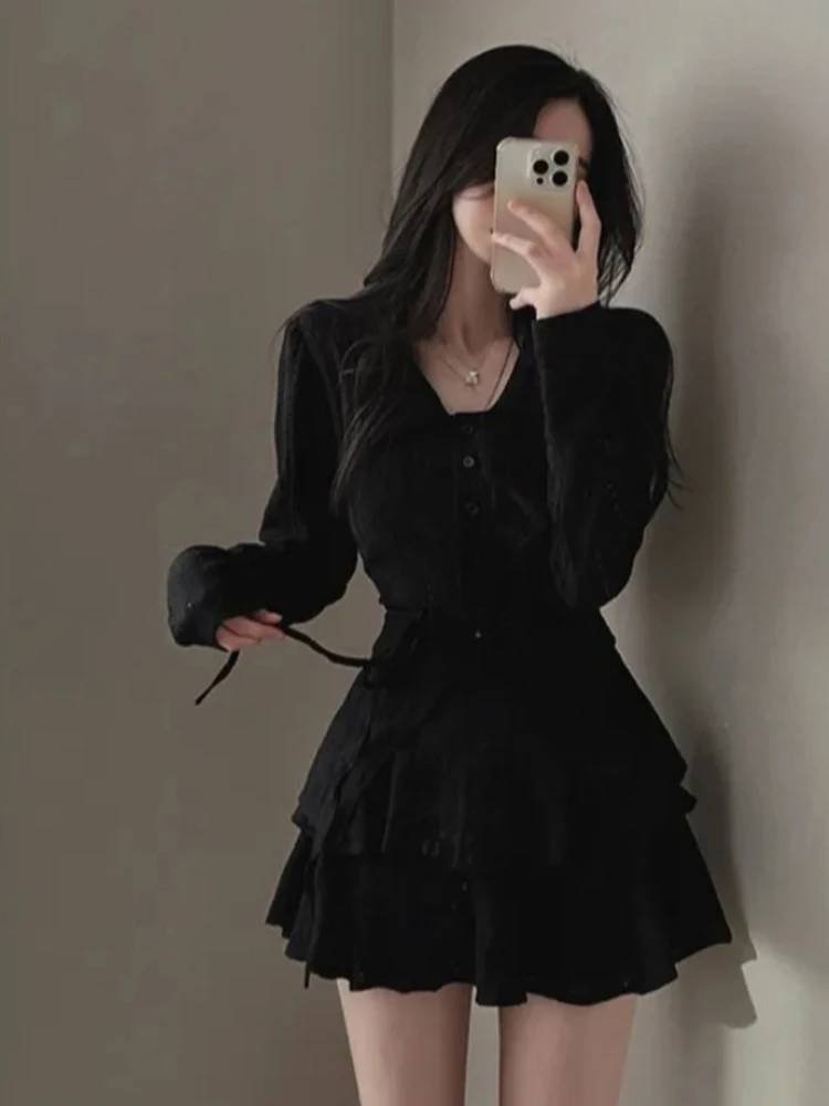 Faionable conjunto de duas peças feminino high-end sensação irt + saia bolo conjunto longo sve botão-up coleção primavera