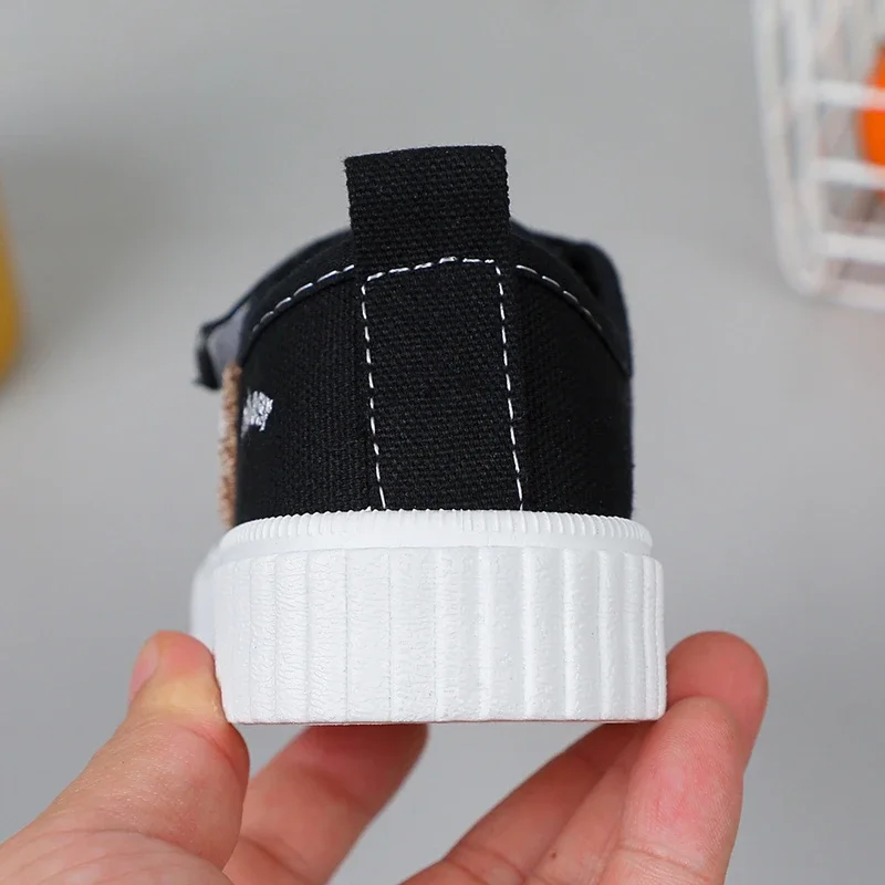 Kinder Segeltuchschuhe Frühling Herbst Weiße Stickerei Cartoon Jungen und Mädchen Einzelschuhe Rosa Weiche rutschfeste Kinder Freizeitschuhe – Detail 6