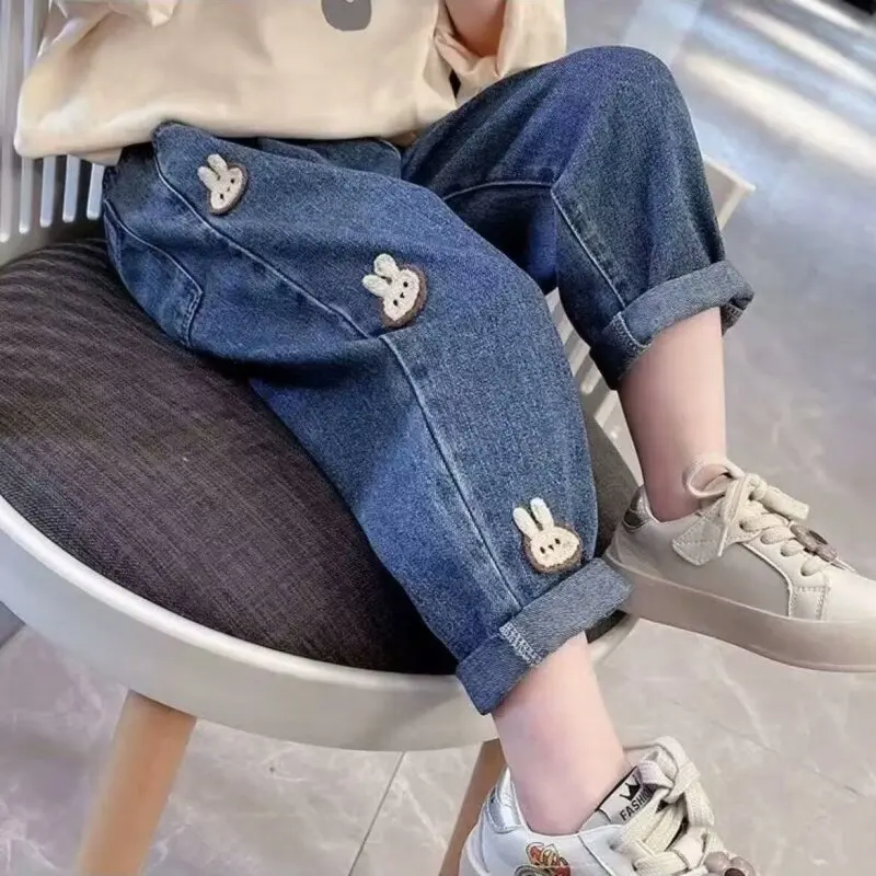 

Kids Girl Jeans Cartoon Long Pants Spring Autumn Casual Trousers Children Denim Pants 2024 New 2 3 6 5 6 7 T