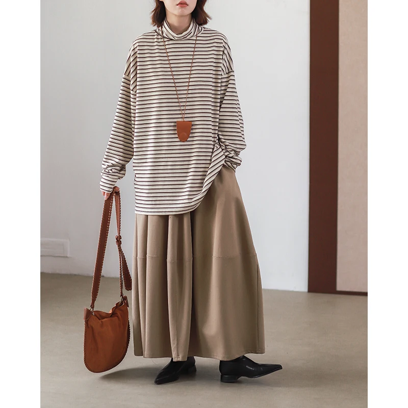 

Женская зимняя футболка Phil Dan Hong Kong: повседневная, свободного кроя, с высоким воротником, длинными рукавами, мягкая, в полоску, T066