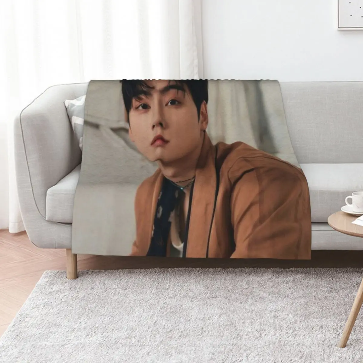 Astro Cha Eun-woo Throw Blanket Luxurious Soft Blanket Holiday Gift for Family