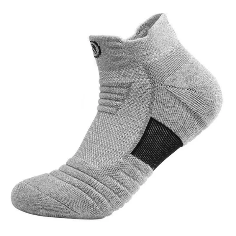 3 paia di calzini sportivi traspiranti con protezione per le orecchie e rete per correre, attività all'aperto e ciclismo