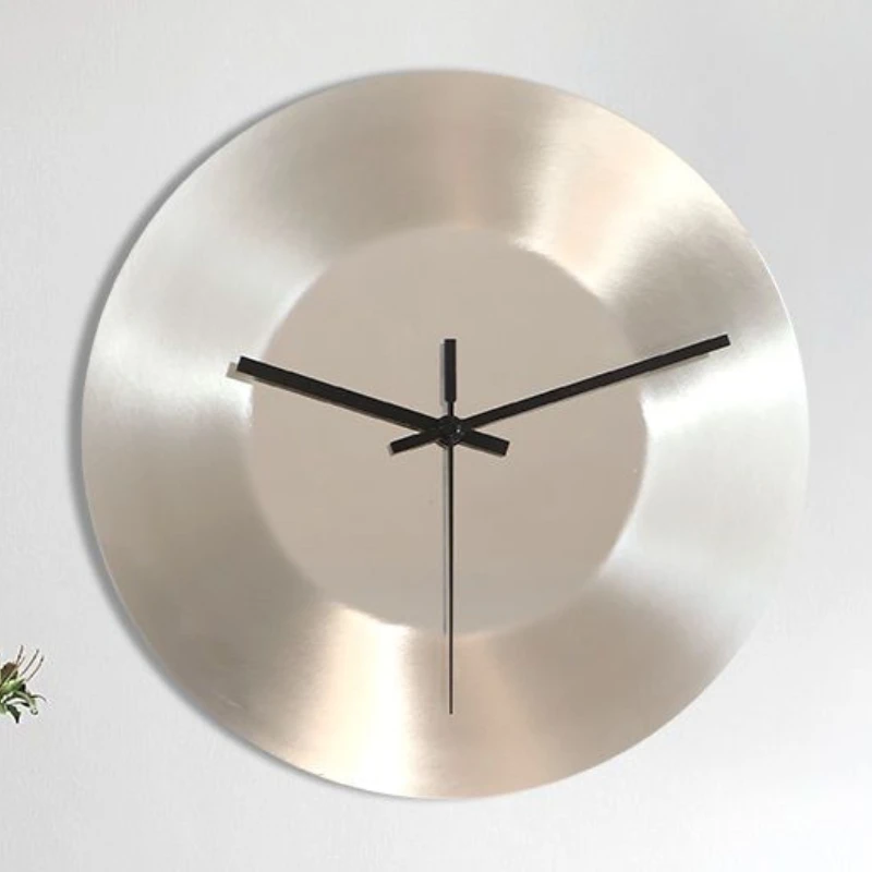 Morden Wall Clock Industrial Style Round Clock Creative House Accessories Interior Home Decoration Items Without Digital Design