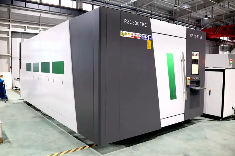 High-precision fiber laser cutter Industrial Laser Equipment High Power Exchanged Platform With Whole Cover 2kw~30kw