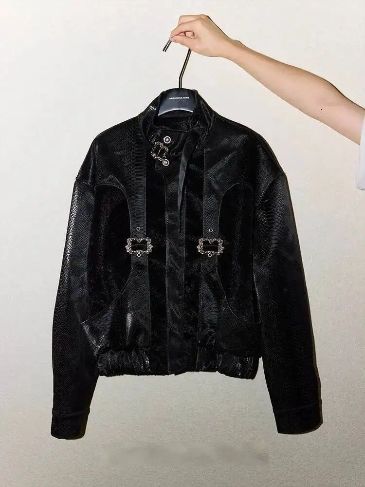

Man Leather Jacket 2026 Spring Snake Faux Leather Jacket Deconstructed Metal Buckle Paneled Shoulder Pad Couples Outerwear