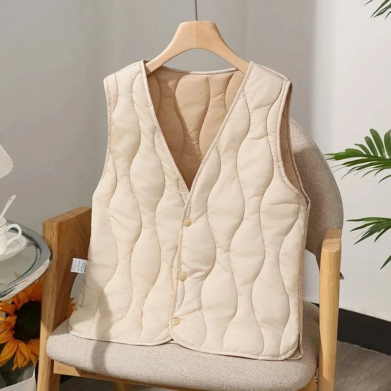 

New 2026 Light Womens Cotton Vest V-Neck Sweater Autumn Winter Insulated Innerwear Capelet Liner Jacket Female Waistcoat