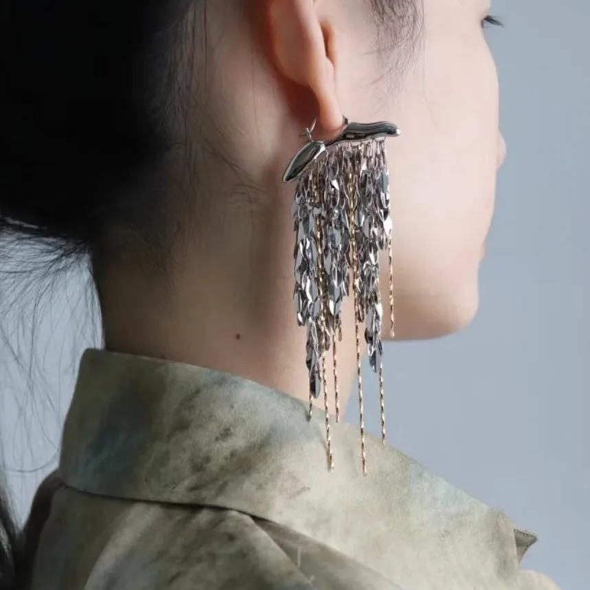 

Jenny&dave Thin Chain Wide Earrings, Original, Niche, Exaggerated, Facial Contouring Jewelry Earrings Women's Earrings Ear Cuffs