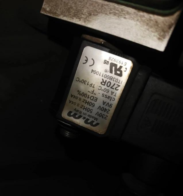 Válvula solenoide ZS1084068 OEM Compair Accesorios de bajo costo de venta caliente de alta calidad