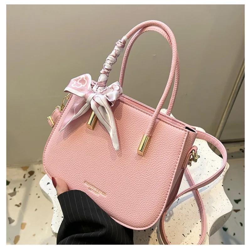 2025 النسخة الكورية الجديدة من الشريط الكتف حقيبة الأم crossbody موضة ركاب قطعتين حقيبة يد متعددة الأغراض الإناث